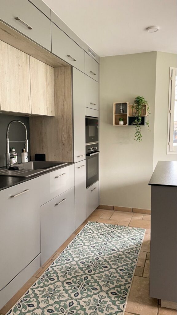 area rug used in modern kitchen design
